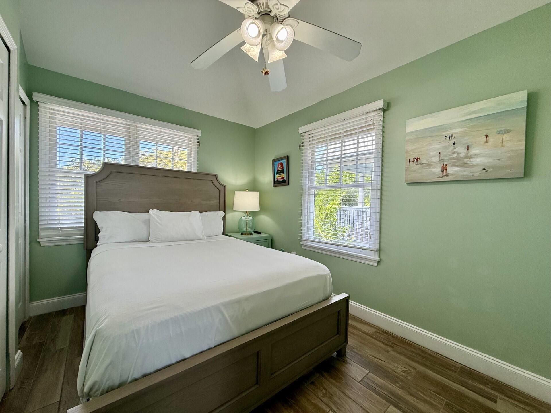 2002 Marina Villa Drive, Unit Hawks Cay, Duck Key, FL 33050 Photo