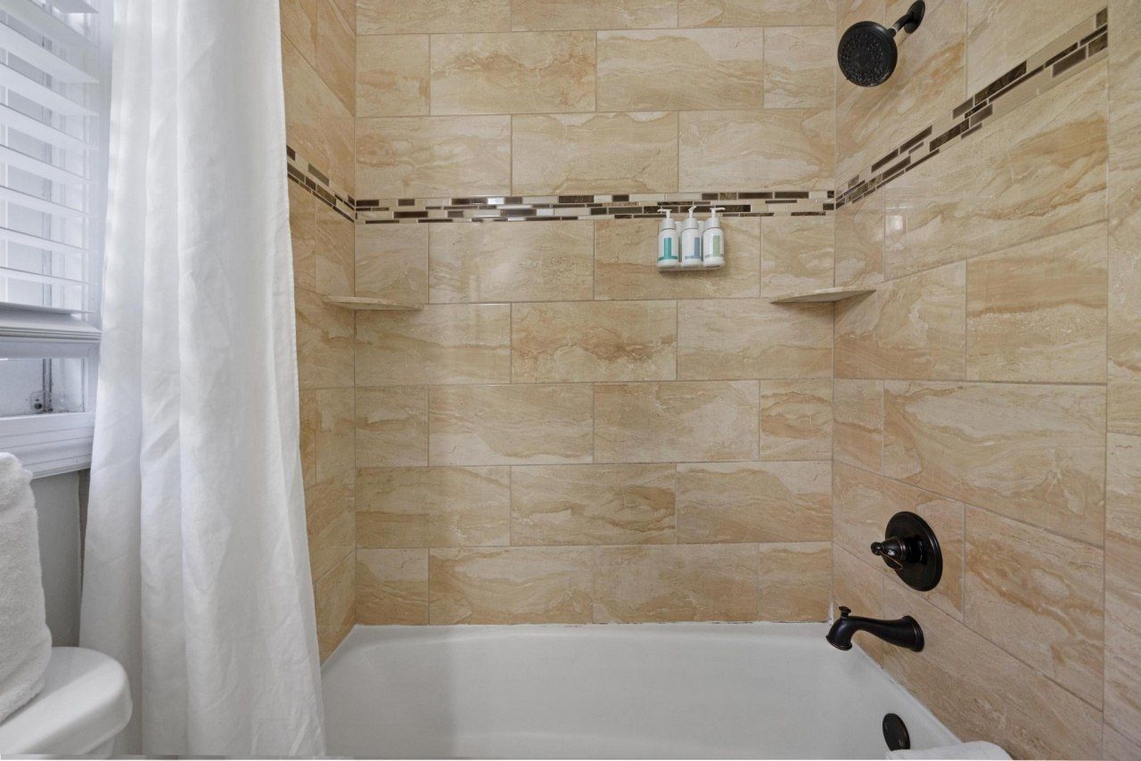 2002 Marina Villa Drive, Unit Hawks Cay, Duck, FL 33050 Photo