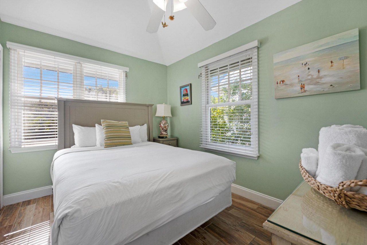 2002 Marina Villa Drive, Unit Hawks Cay, Duck, FL 33050 Photo