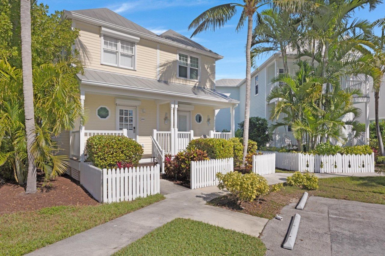 2002 Marina Villa Drive, Unit Hawks Cay, Duck, FL 33050 Photo