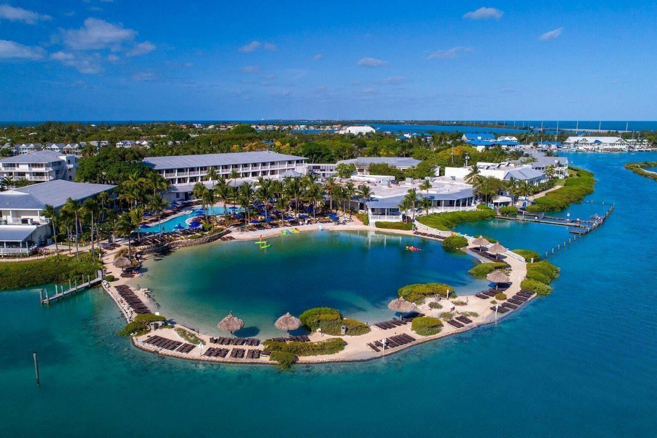 2002 Marina Villa Drive, Unit Hawks Cay, Duck Key, FL 33050 Photo