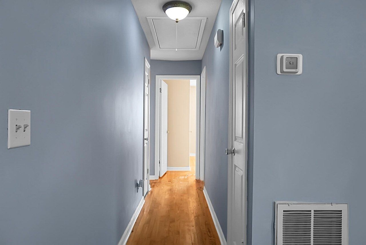 631 SW Mimosa Drive Photo 13