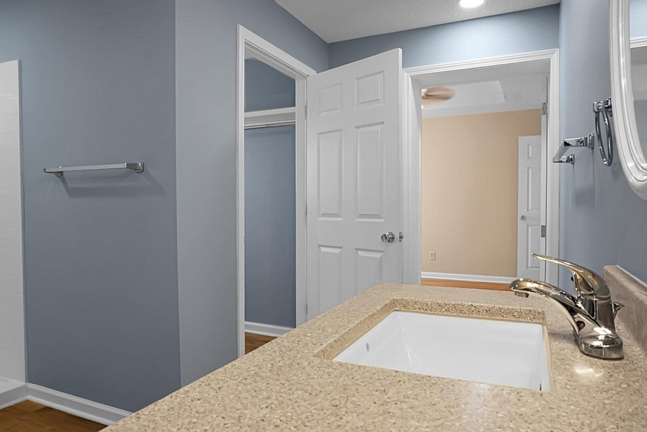 631 SW Mimosa Drive Photo 25