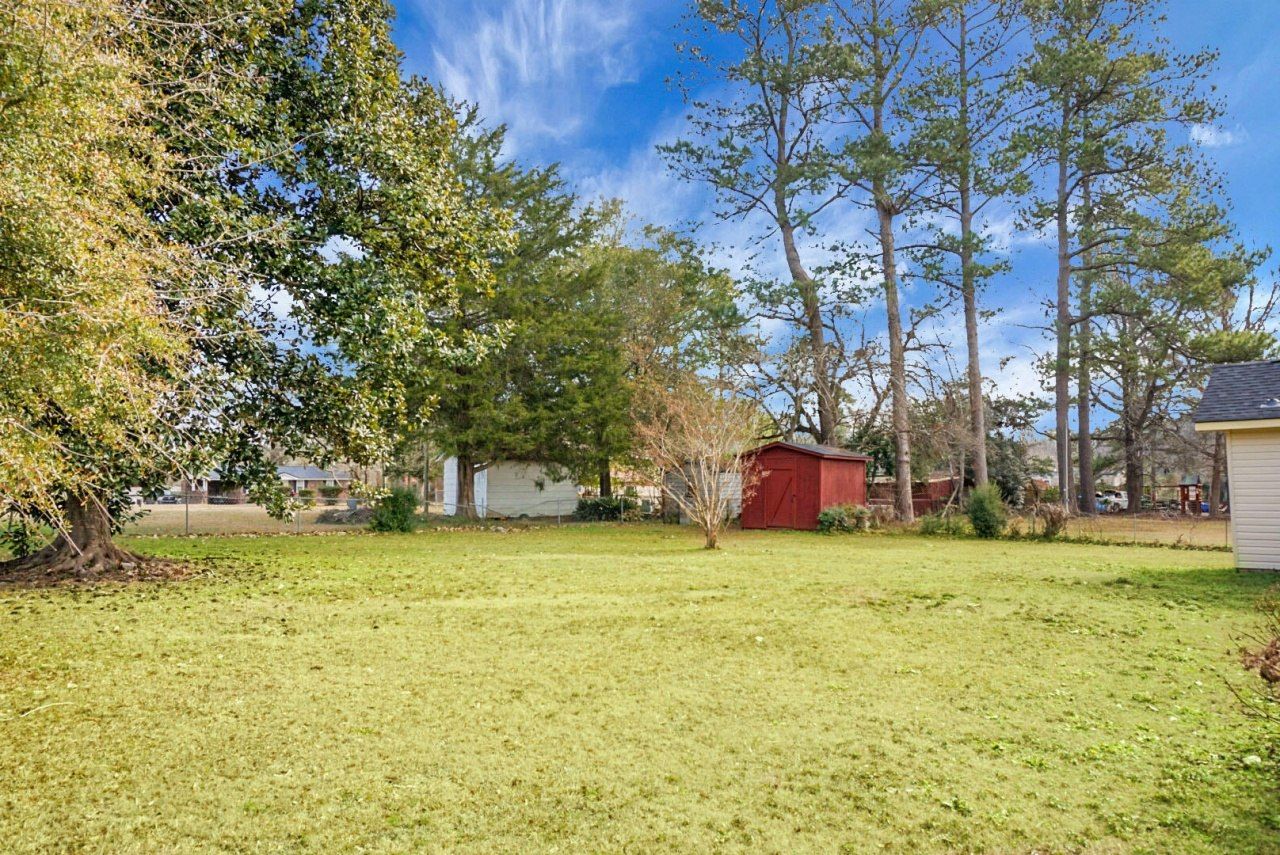 631 SW Mimosa Drive Photo 31