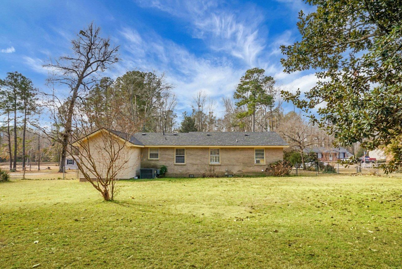 631 SW Mimosa Drive Photo 33