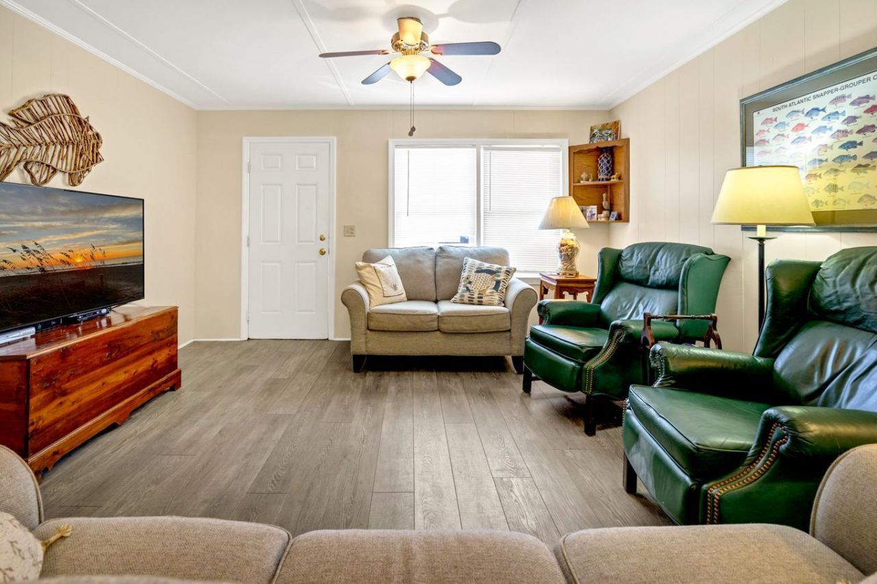 609 Palmetto Boulevard Photo 10