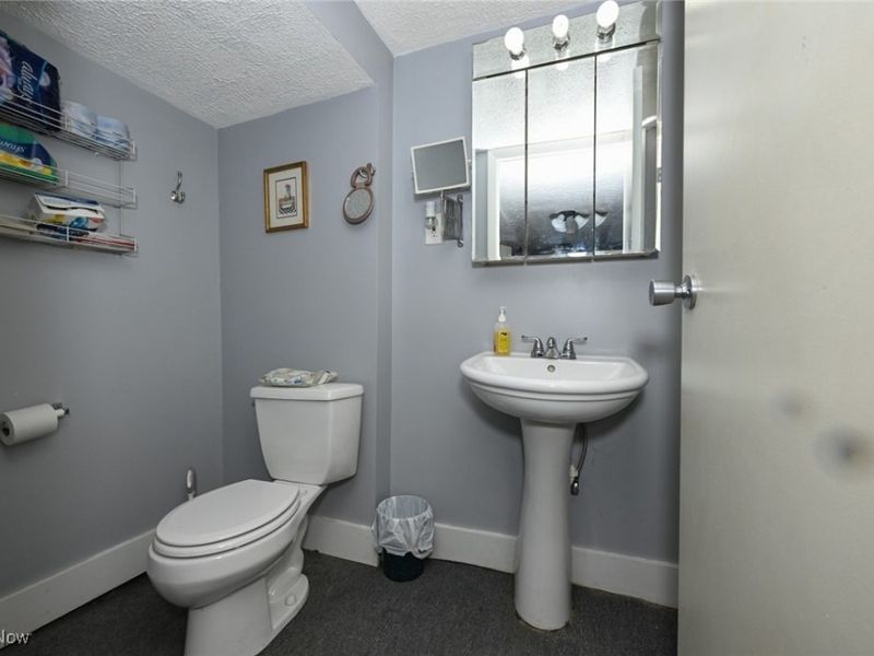 5384 Saint Clair Avenue, Cleveland, OH 44103 Photo 20