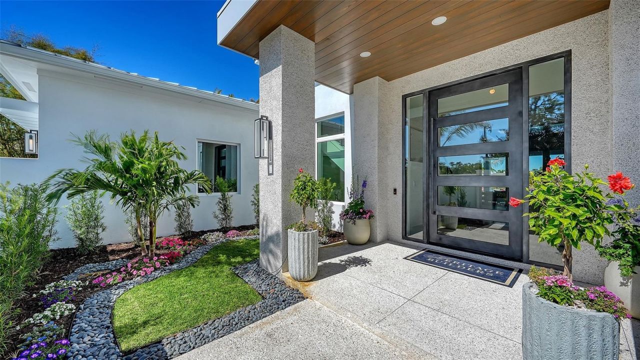 1521 S Lake Shore Drive, Sarasota, FL 34231 Photo