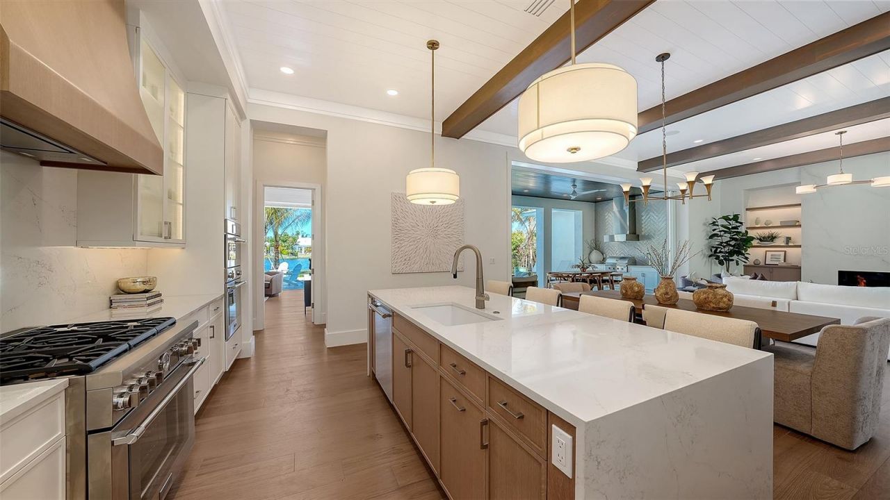 1521 S Lake Shore Drive, Sarasota, FL 34231 Photo