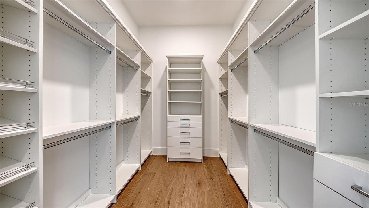 1521 S Lake Shore Drive, Sarasota, FL 34231 Photo