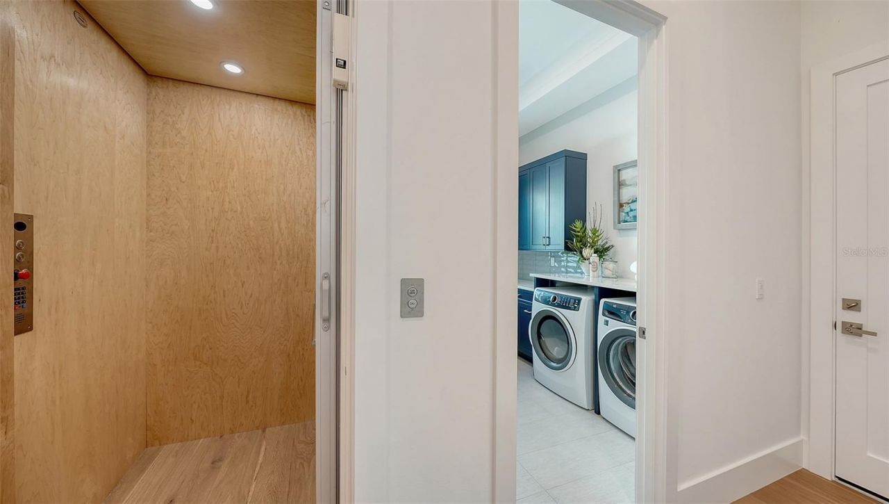 1521 S Lake Shore Drive, Sarasota, FL 34231 Photo