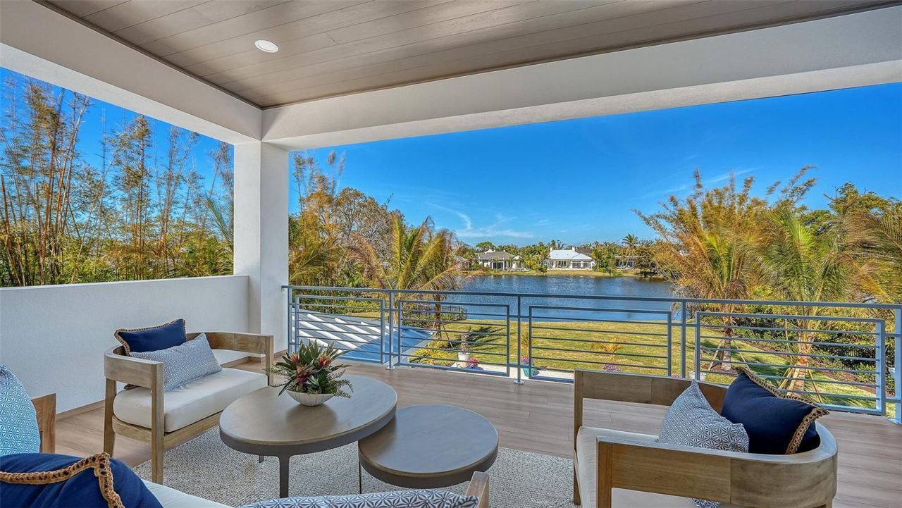 1521 S Lake Shore Drive, Sarasota, FL 34231 Photo