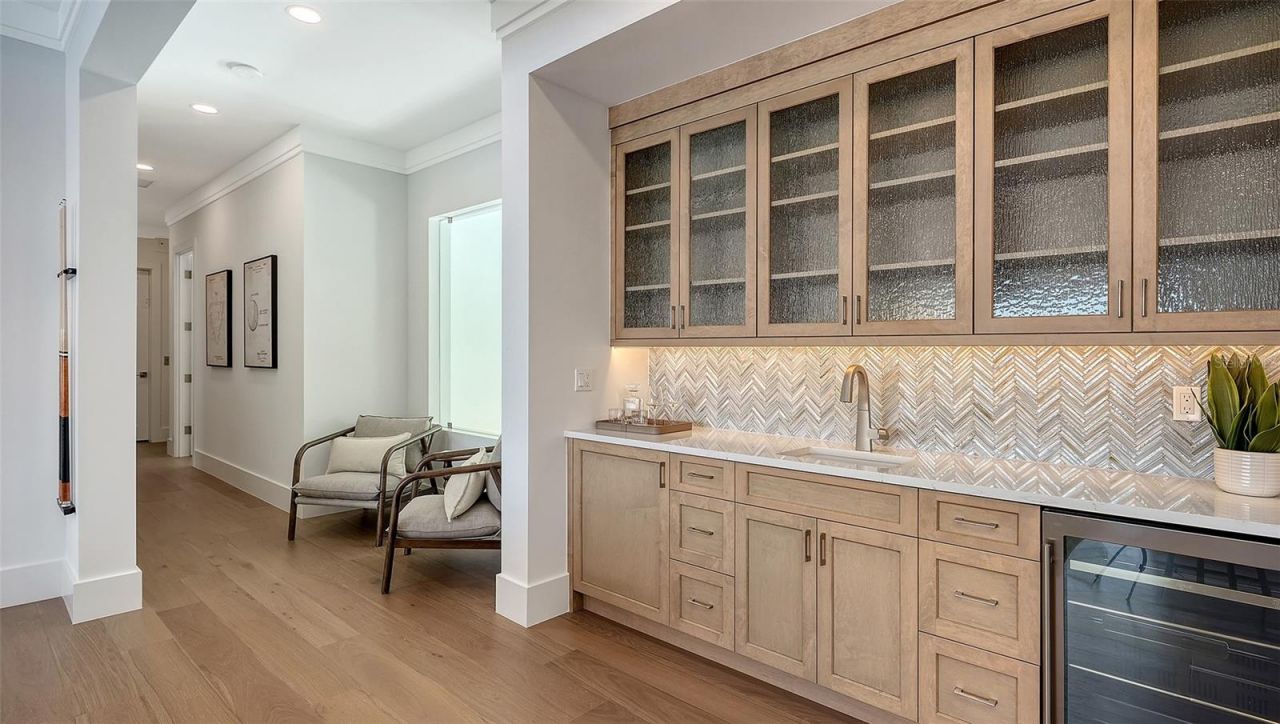 1521 S Lake Shore Drive, Sarasota, FL 34231 Photo