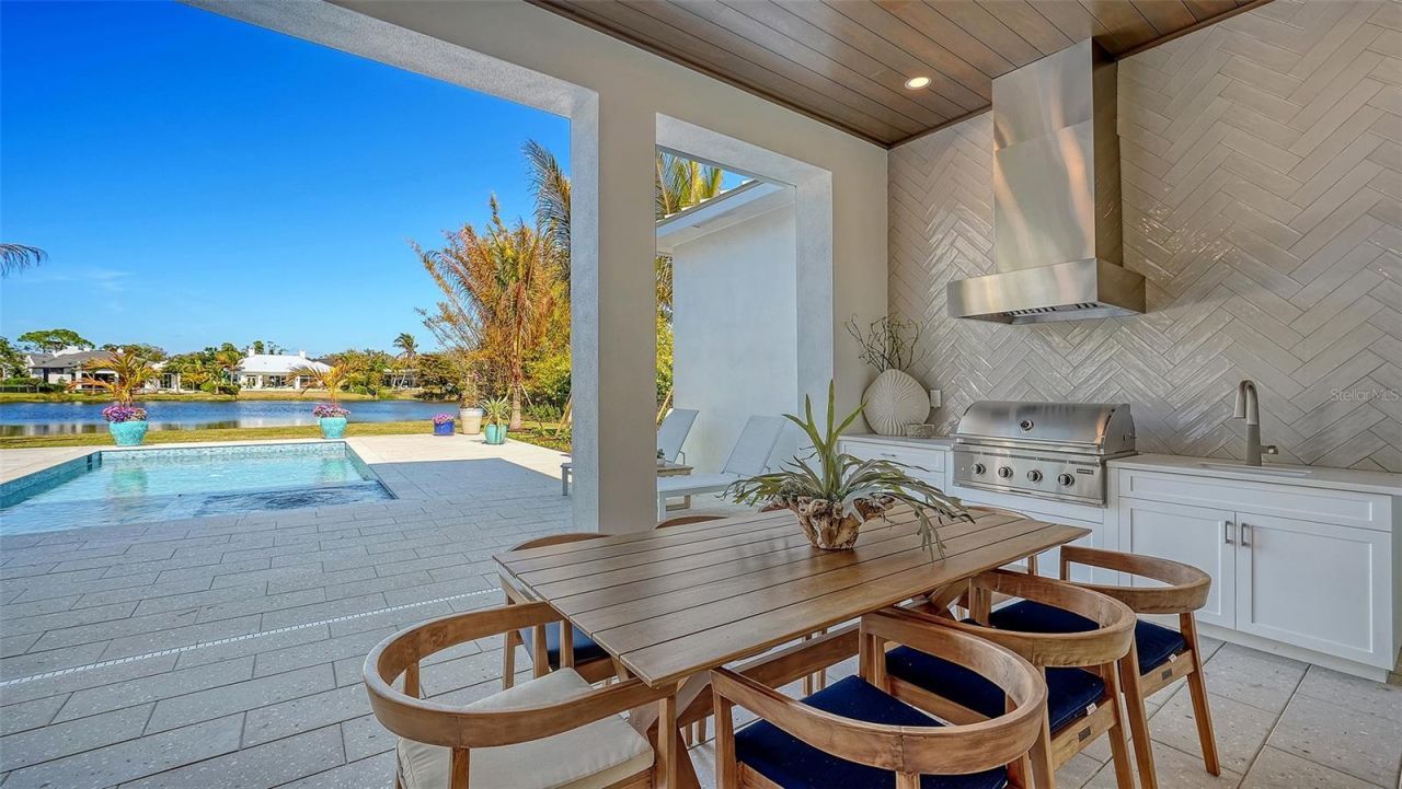 1521 S Lake Shore Drive, Sarasota, FL 34231 Photo