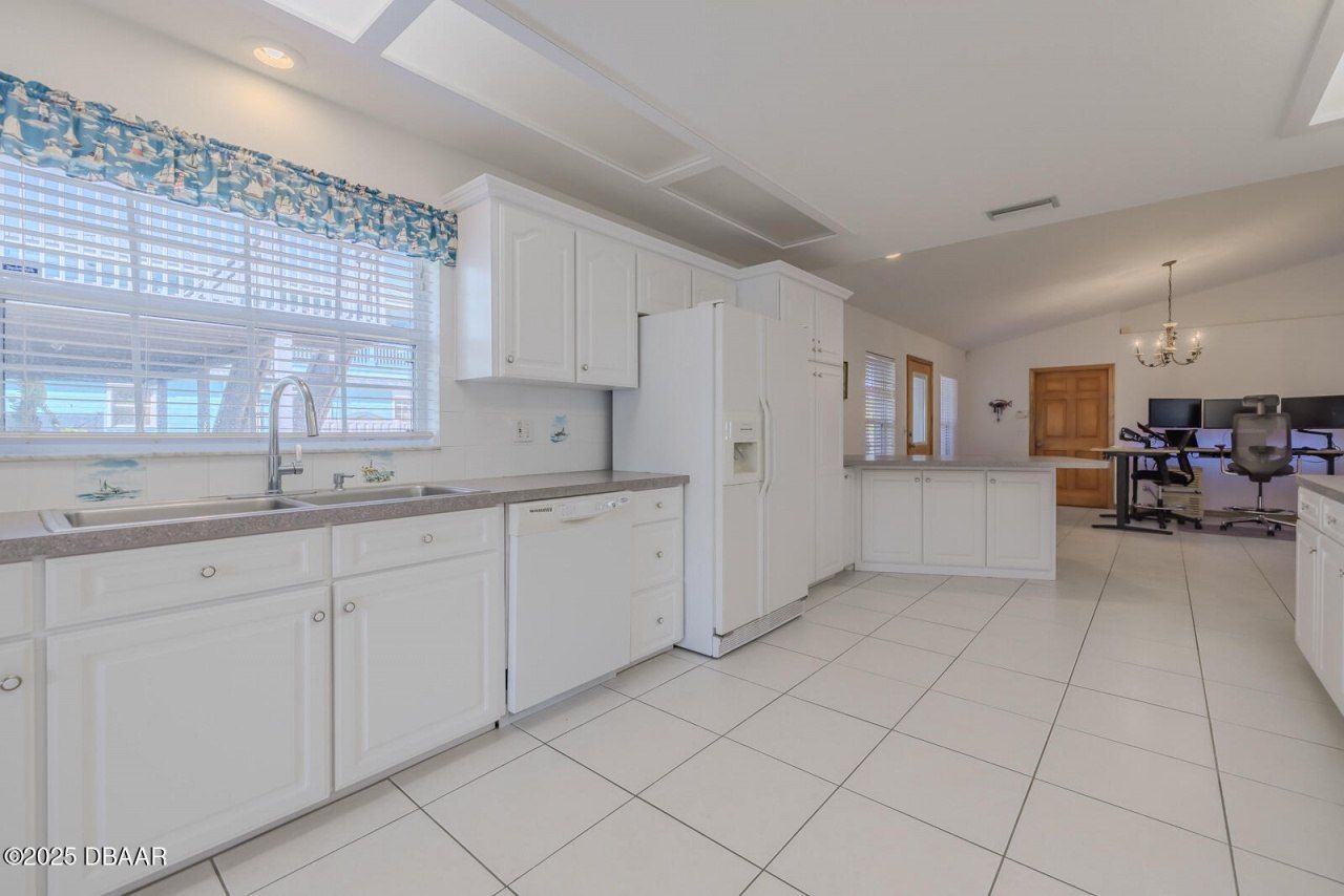 239 Kirkland Road, New Smyrna Beach, FL 32169 Photo