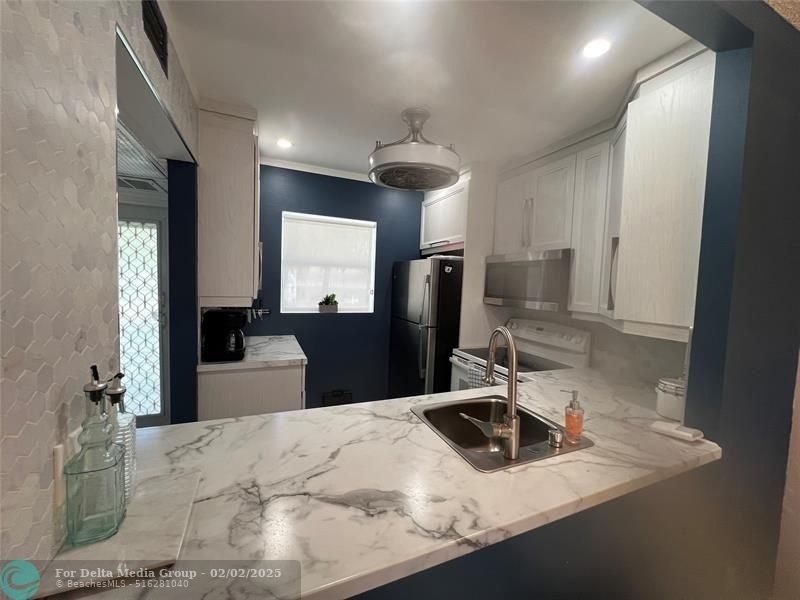 3505 NW 48th Avenue, Unit 507-N, Lauderdale Lakes, FL 33319 Photo