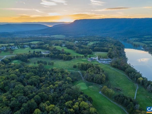 NONE, Luray, VA 22835