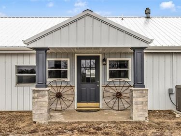 6166 US-169 Highway, Trimble, MO 64492