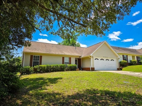 801 Sparkleberry Cove, Niceville, FL 32578