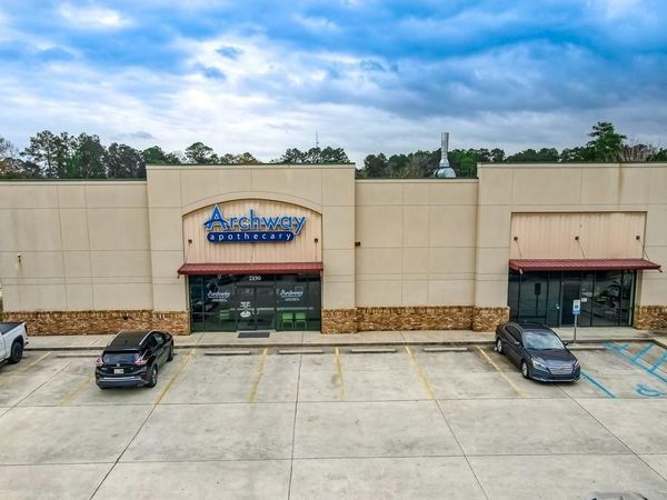 2190 MANTON Drive, Covington, LA 70433