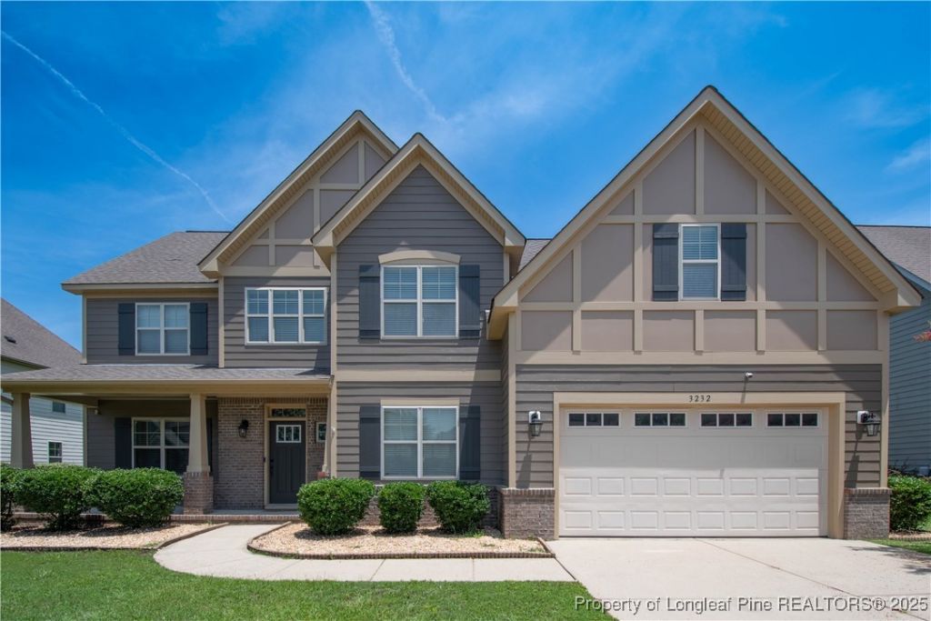 3232 Winterwood Drive, Fayetteville, NC 28306 Main Photo