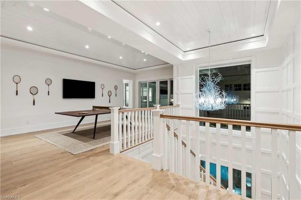 690 7th Ave N, Naples, FL 34102 Photo