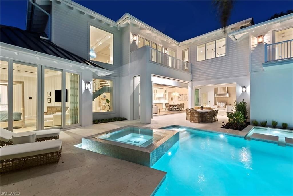 690 7th Ave N, Naples, FL 34102 Photo