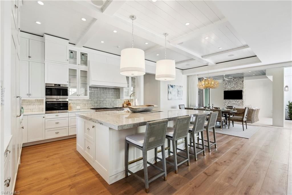 690 7th Ave N, Naples, FL 34102 Photo