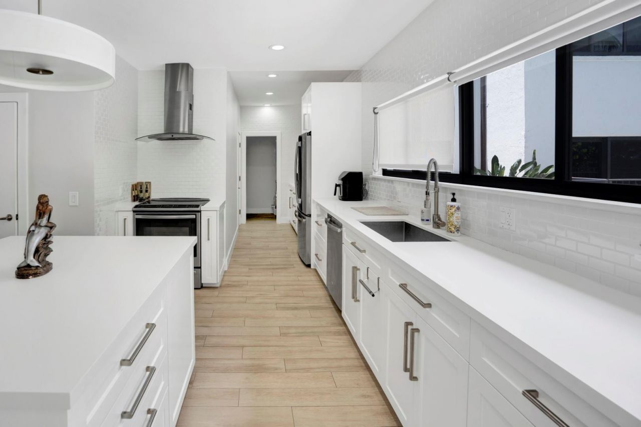 1121 Bel Air Drive, Highland Beach, FL 33487 Photo