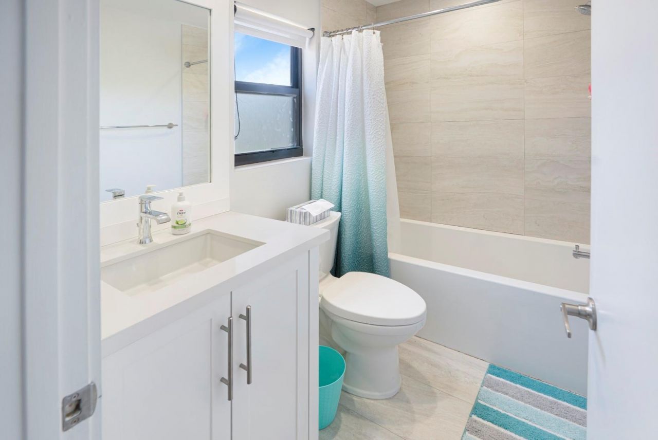 1121 Bel Air Dr, Highland Beach, FL 33487 Photo