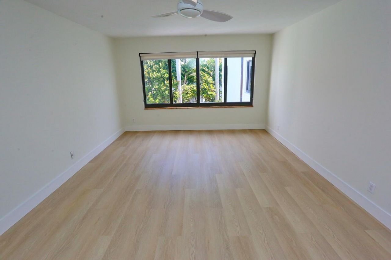 1121 Bel Air Dr, Highland Beach, FL 33487 Photo