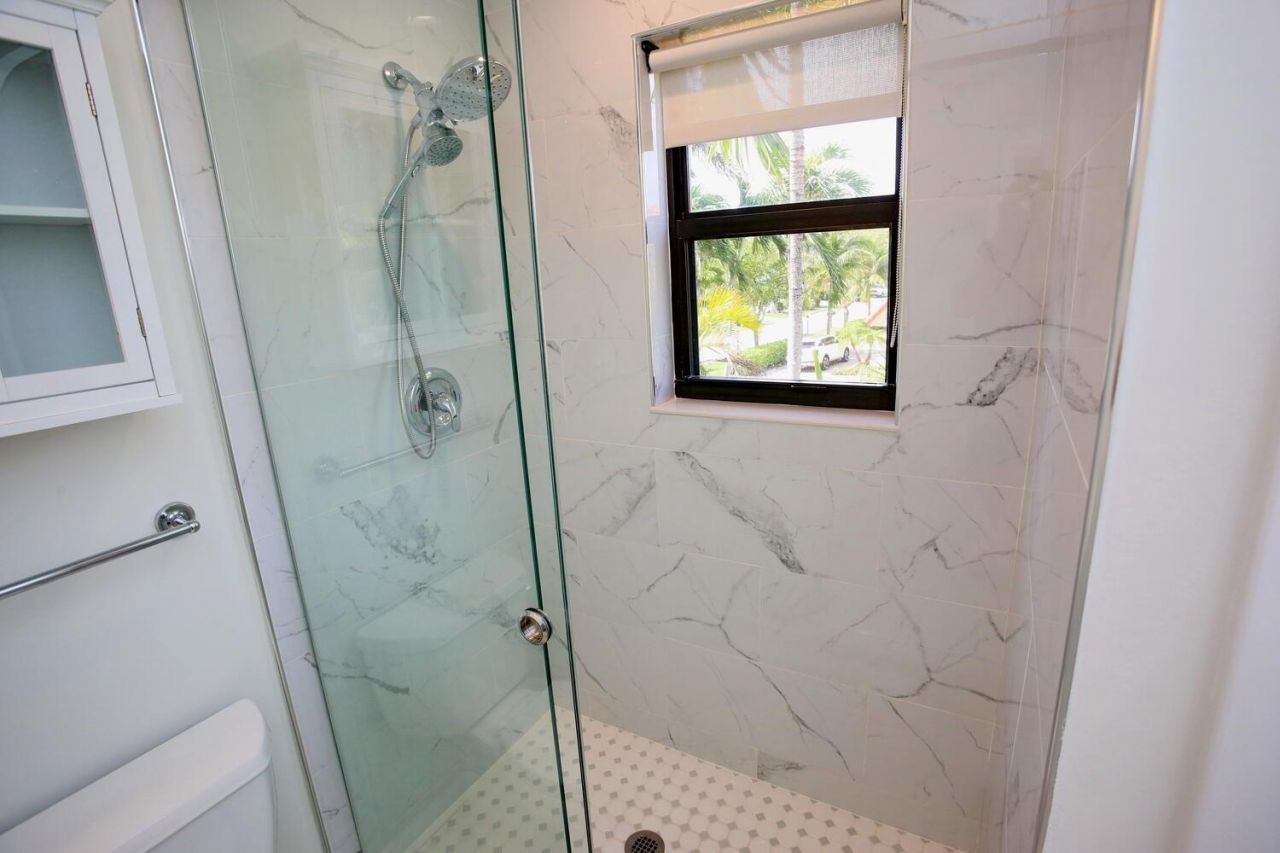 1121 Bel Air Dr, Highland Beach, FL 33487 Photo