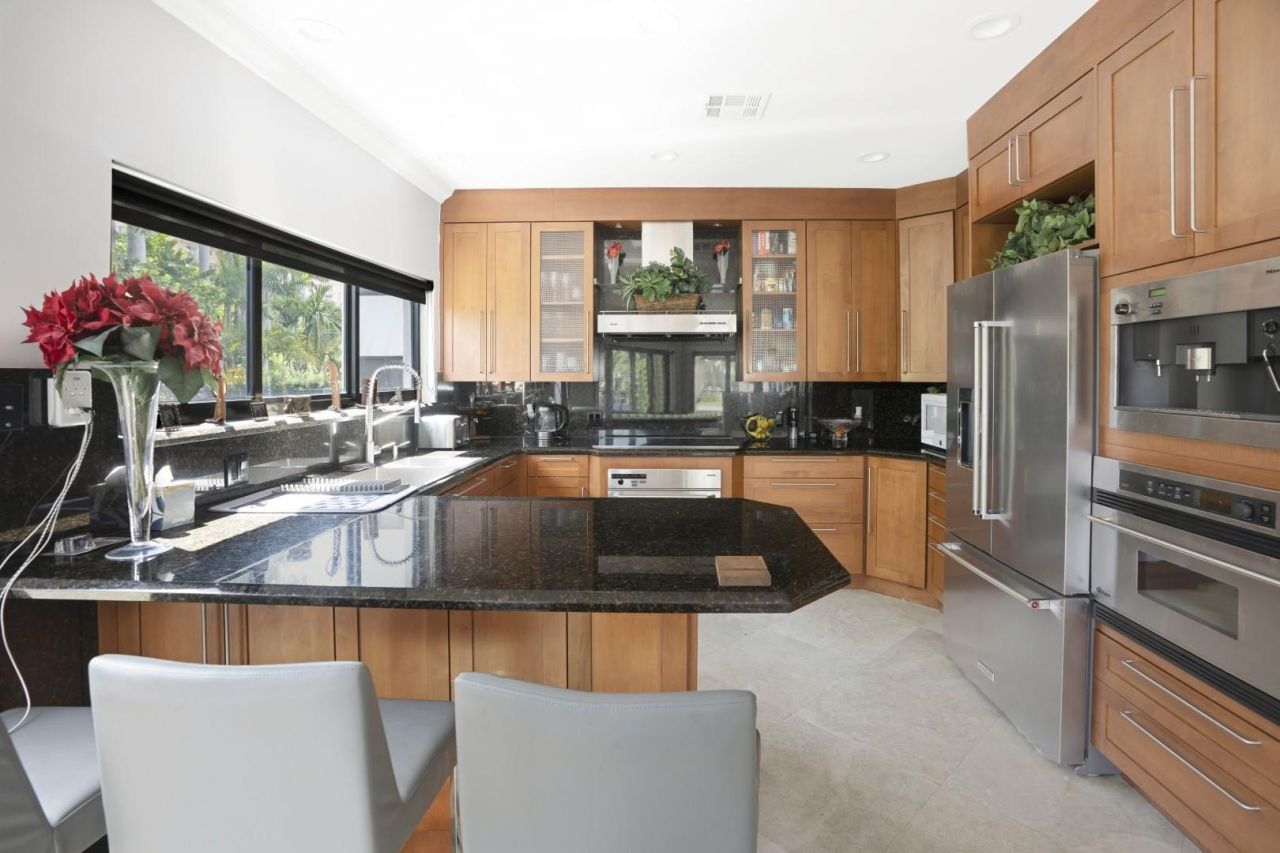 1121 Bel Air Dr, Highland Beach, FL 33487 Photo