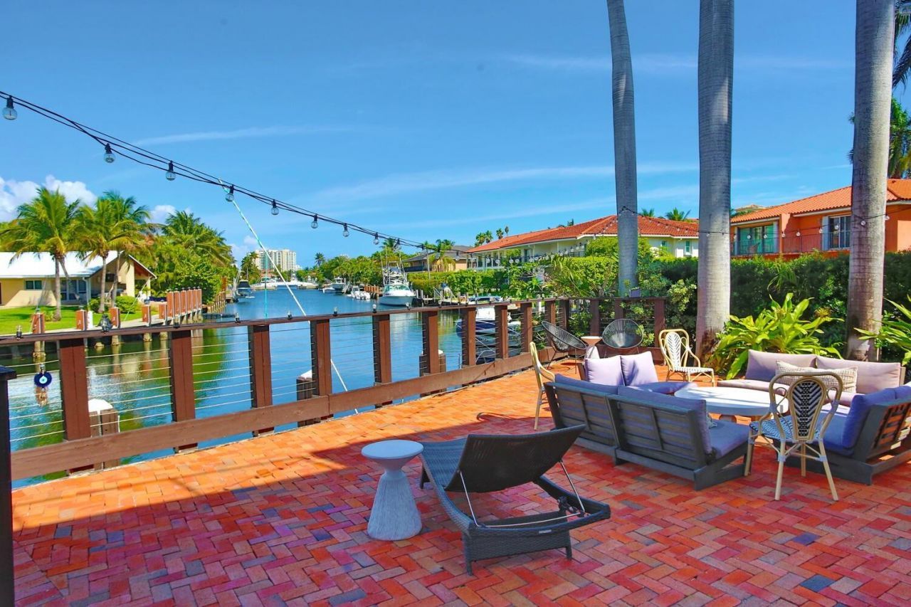 1121 Bel Air Dr, Highland Beach, FL 33487 Photo