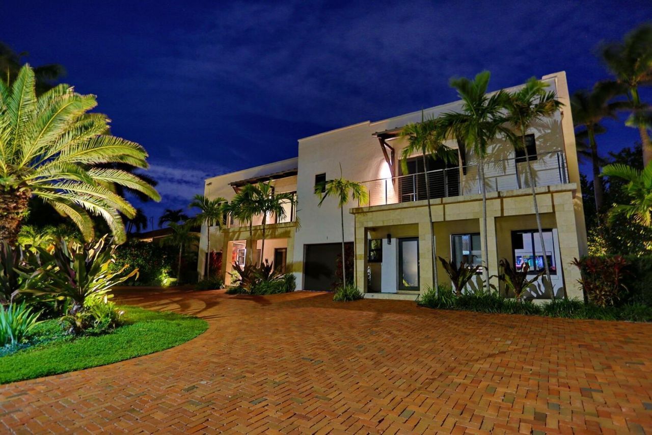 1121 Bel Air Dr, Highland Beach, FL 33487 Photo