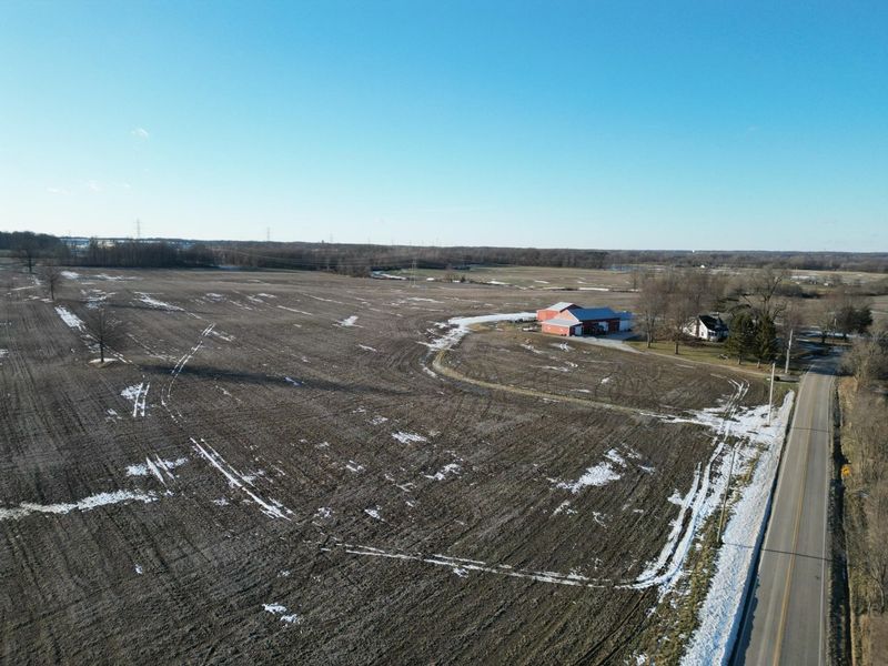 7482 Columbia Road SW, Pataskala, OH 43062 Photo 5