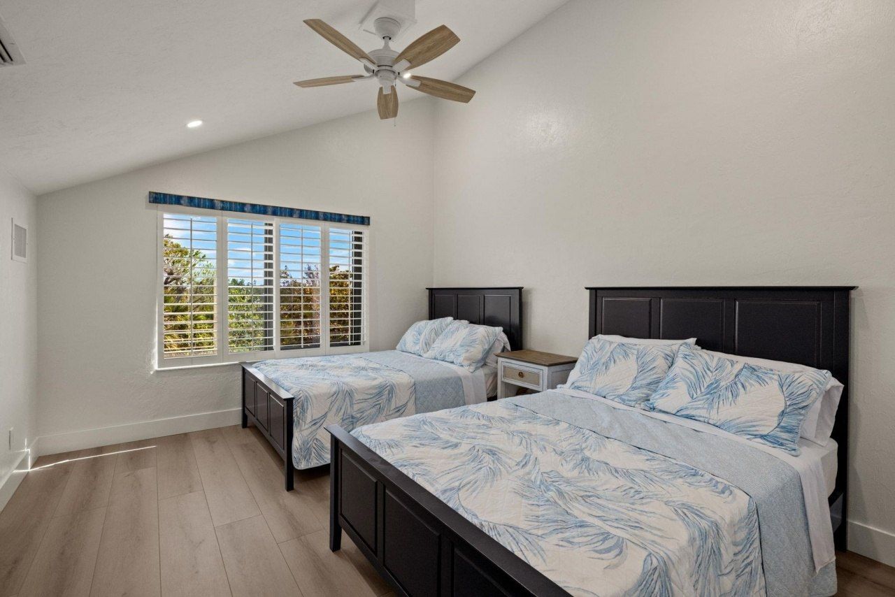 996 Greenwood Ct N, Sanibel, FL 33957 Photo