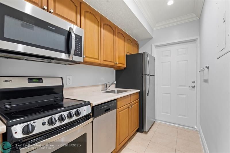 9930 Collins Avenue, Unit 12, Bal Harbour, FL 33154 Photo