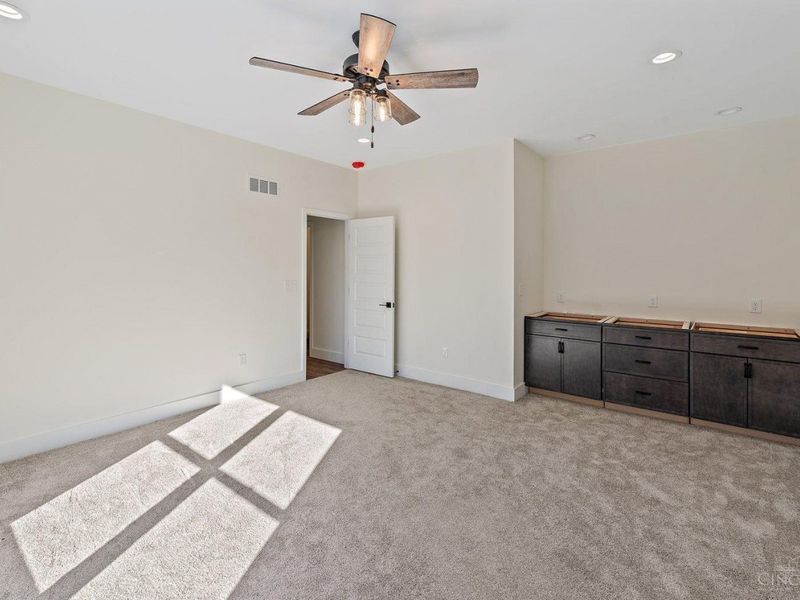 1413 Waycross Road, Forest Park, OH 45240 Photo 17