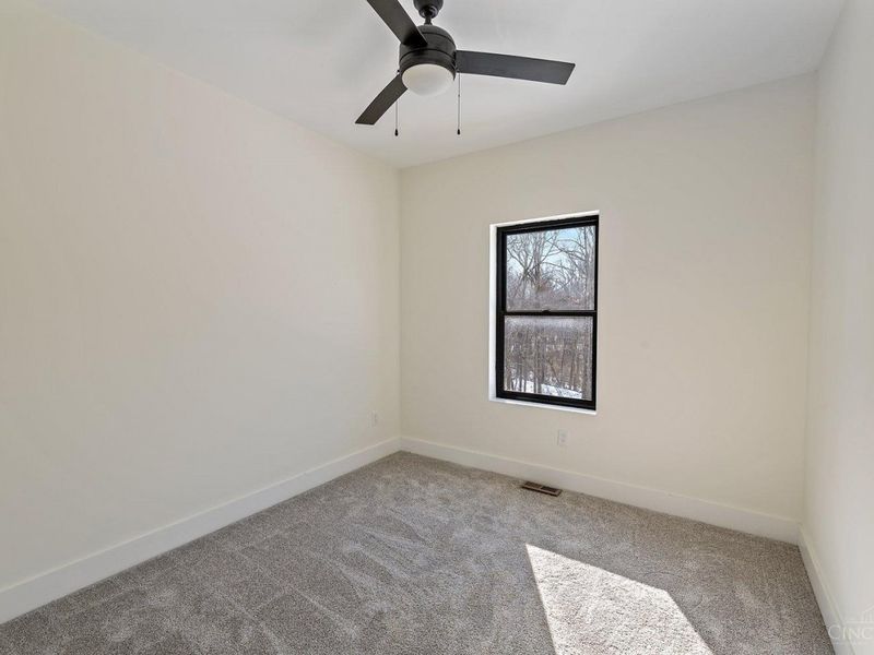 1413 Waycross Road, Forest Park, OH 45240 Photo 32