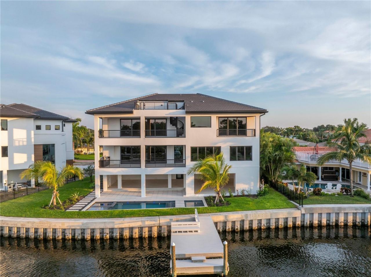 2081 Michigan Avenue Ne, Saint Petersburg, FL 33703 Photo