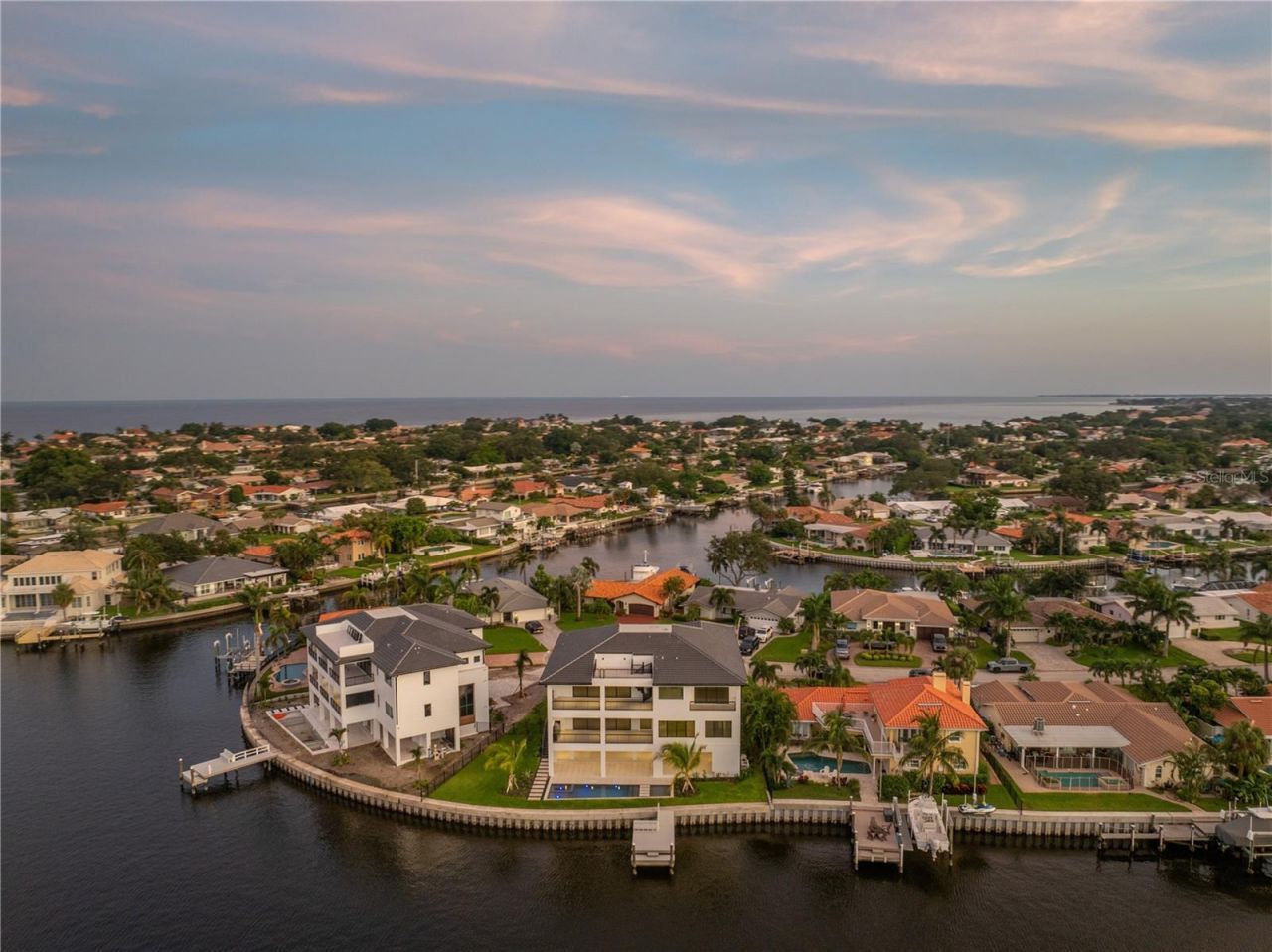 2081 Michigan Avenue Ne, Saint Petersburg, FL 33703 Photo