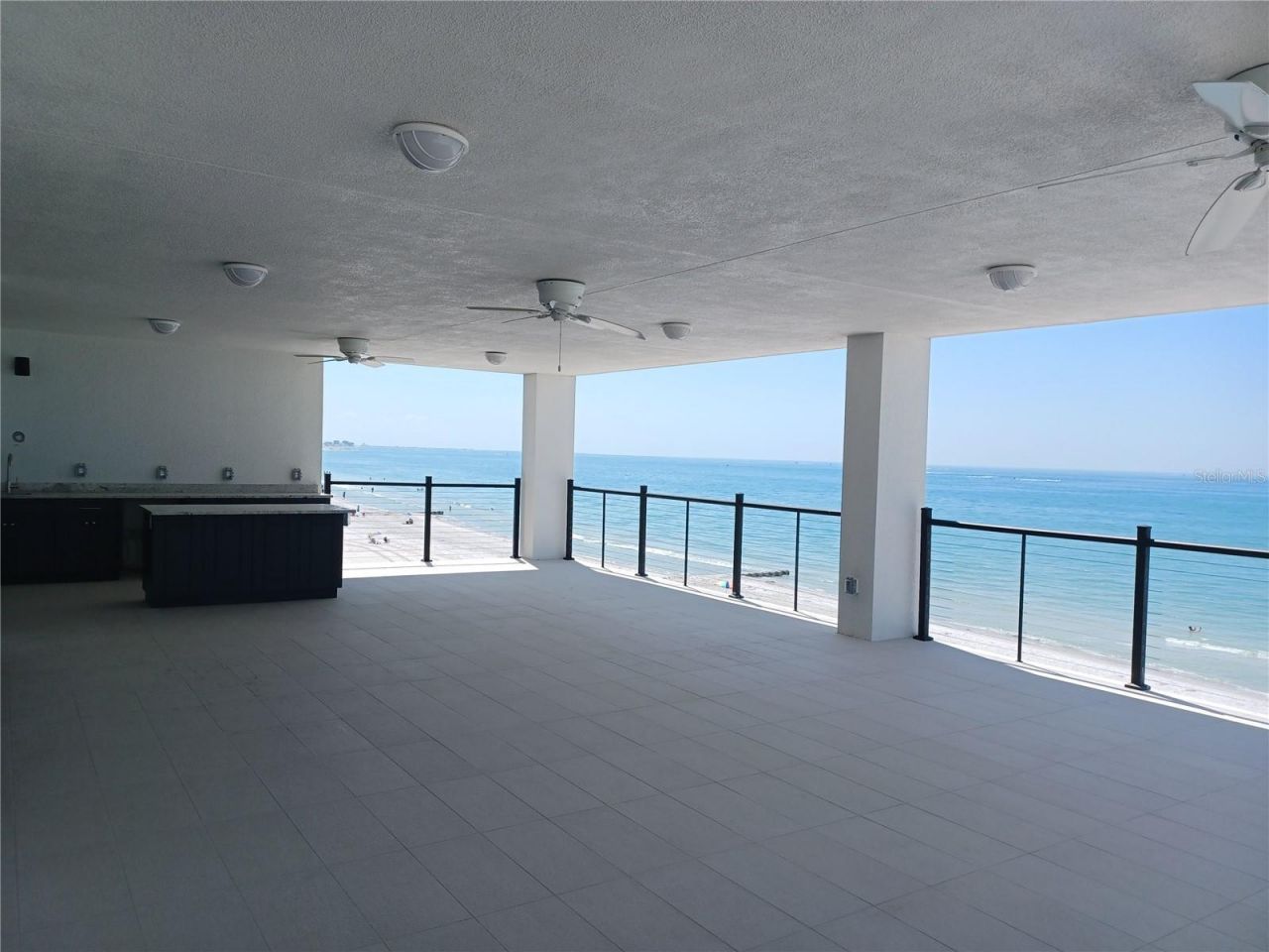 14048 Gulf Boulevard, Unit 401, Madeira Beach, FL 33708 Photo