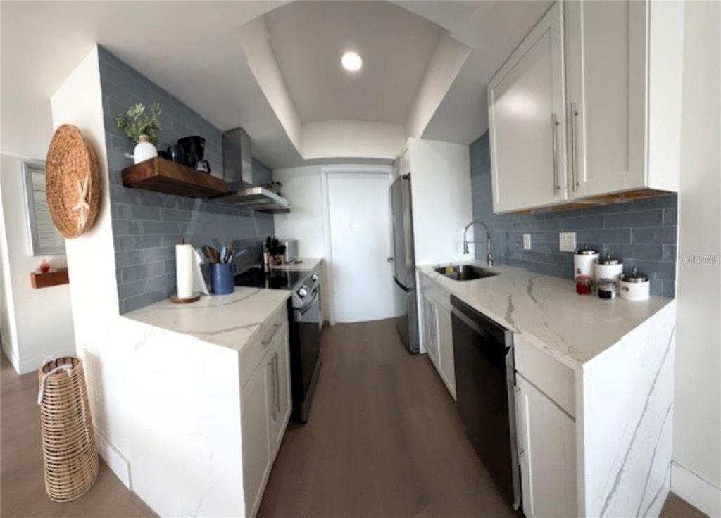 3806 Gulf Of Mexico Drive, Unit C305, Longboat Key, FL 34228 Photo