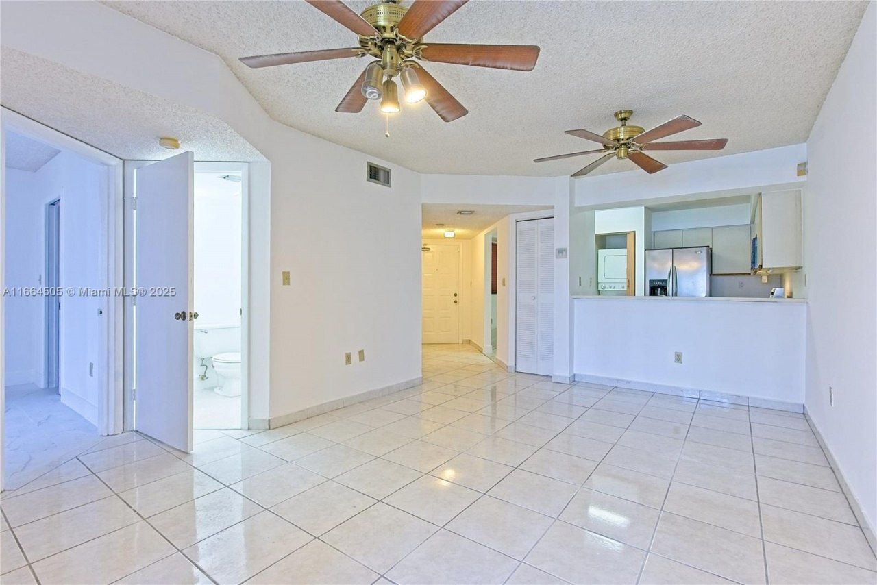 15545 N Miami Lakeway N, Unit 103, Miami Lakes, FL 33014 Photo