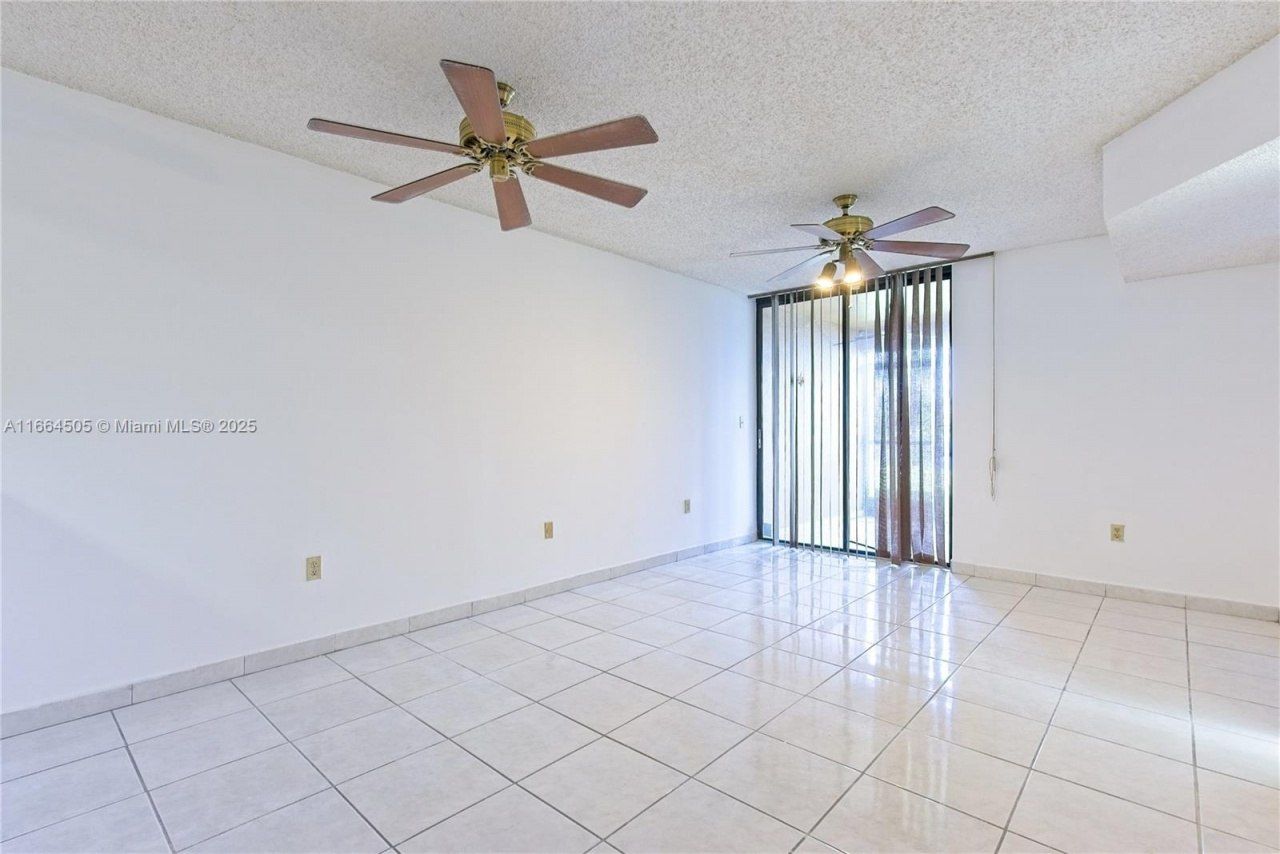 15545 N Miami Lakeway N, Unit 103, Miami Lakes, FL 33014 Photo