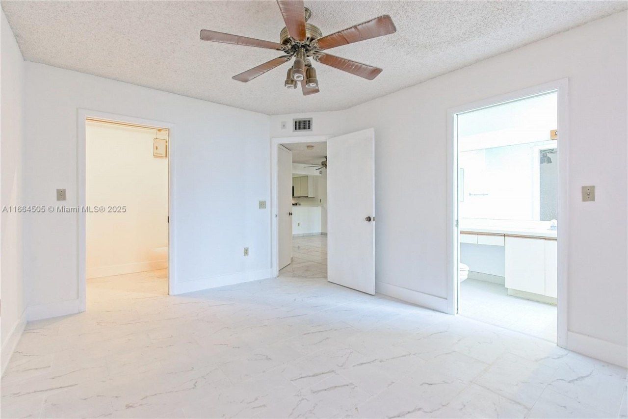 15545 N Miami Lakeway N, Unit 103, Miami Lakes, FL 33014 Photo