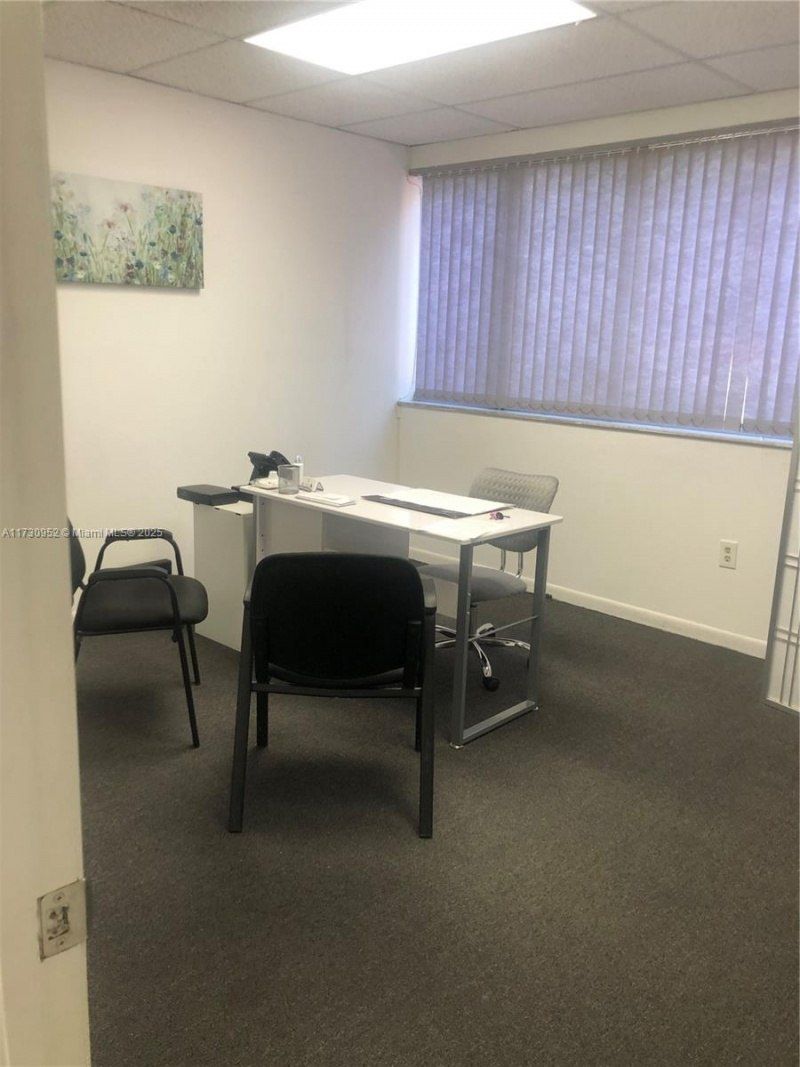 1385 SW 22, Unit 203, Coral Gables, FL 33145 Photo