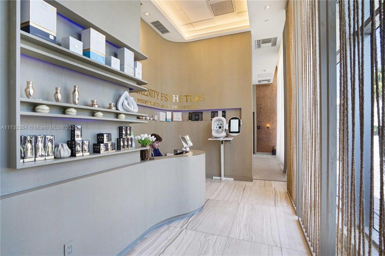 4010 S Ocean Dr, Unit R2604, Hollywood, FL 33019 Photo