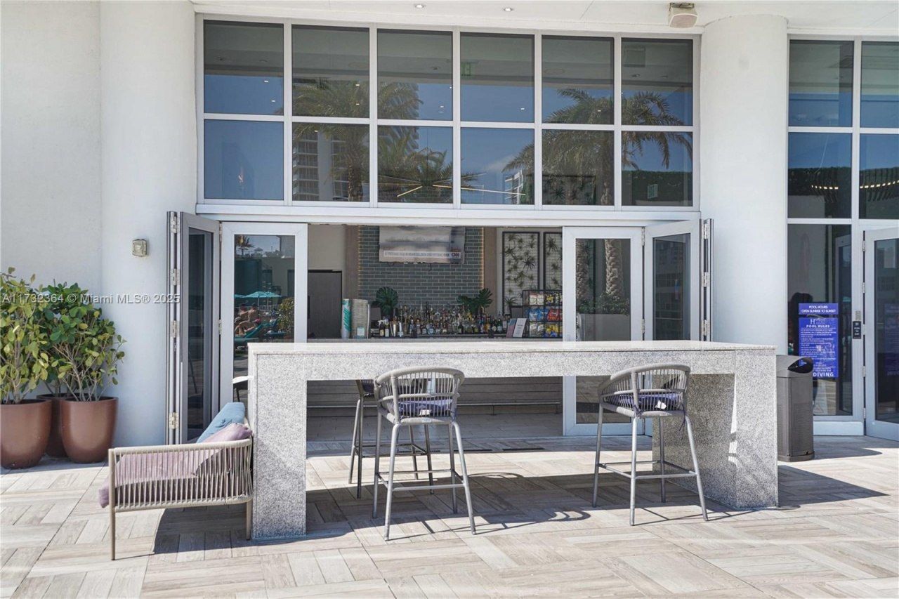 4010 S Ocean Dr, Unit R2604, Hollywood, FL 33019 Photo